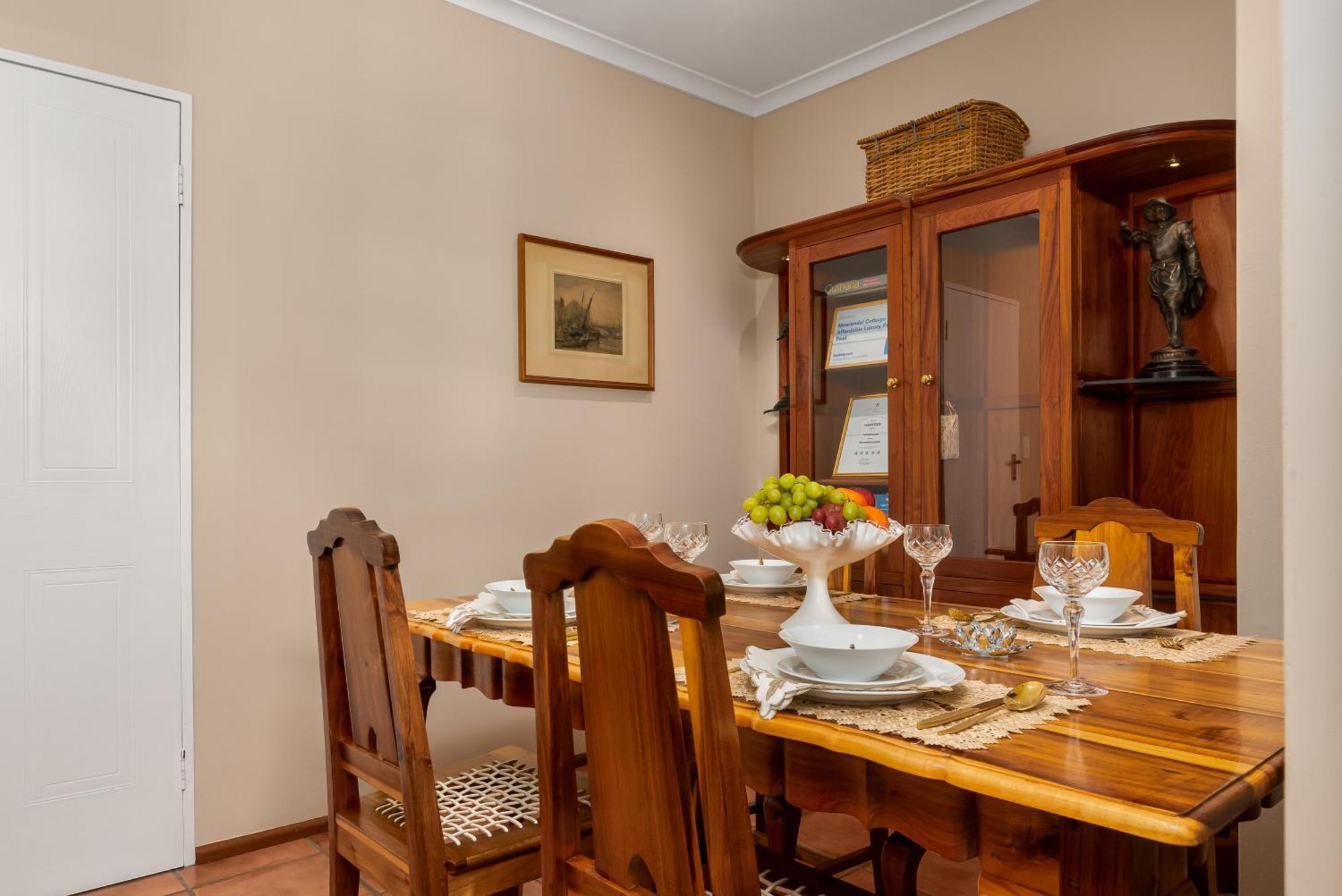 Meerendal Cottage-Affordable Luxury-Private Garden With Pool & Hot Tub Kapsztad Zewnętrze zdjęcie