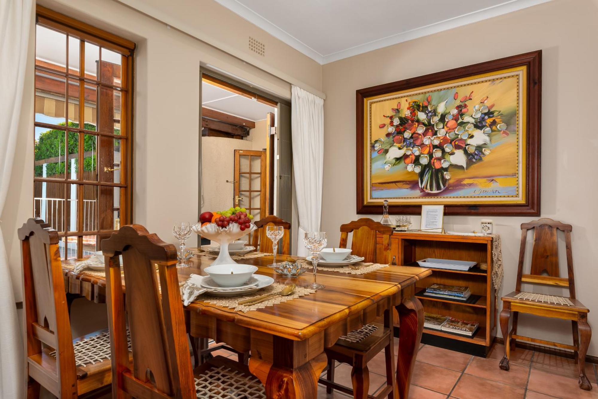 Meerendal Cottage-Affordable Luxury-Private Garden With Pool & Hot Tub Kapsztad Zewnętrze zdjęcie