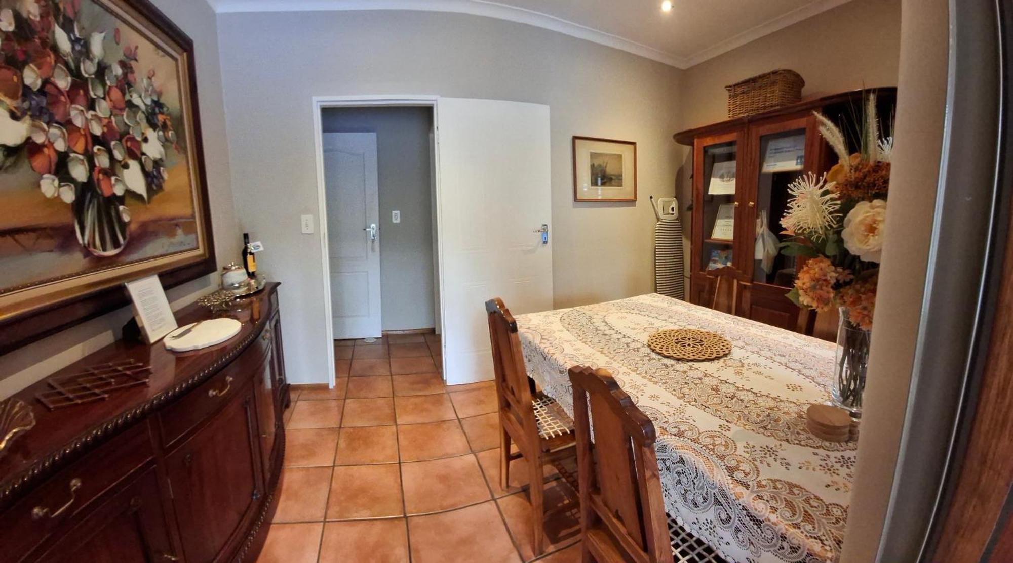 Meerendal Cottage-Affordable Luxury-Private Garden With Pool & Hot Tub Kapsztad Zewnętrze zdjęcie